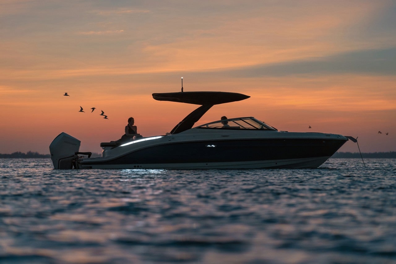 SLX 280 Outboard at twilight