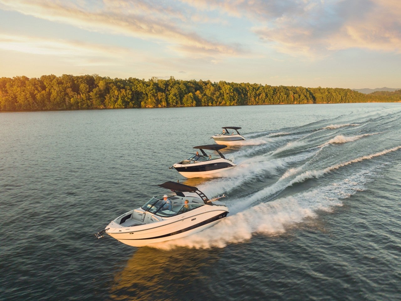 SLX 260, SLX 260 Outboard and SLX 260 Surf