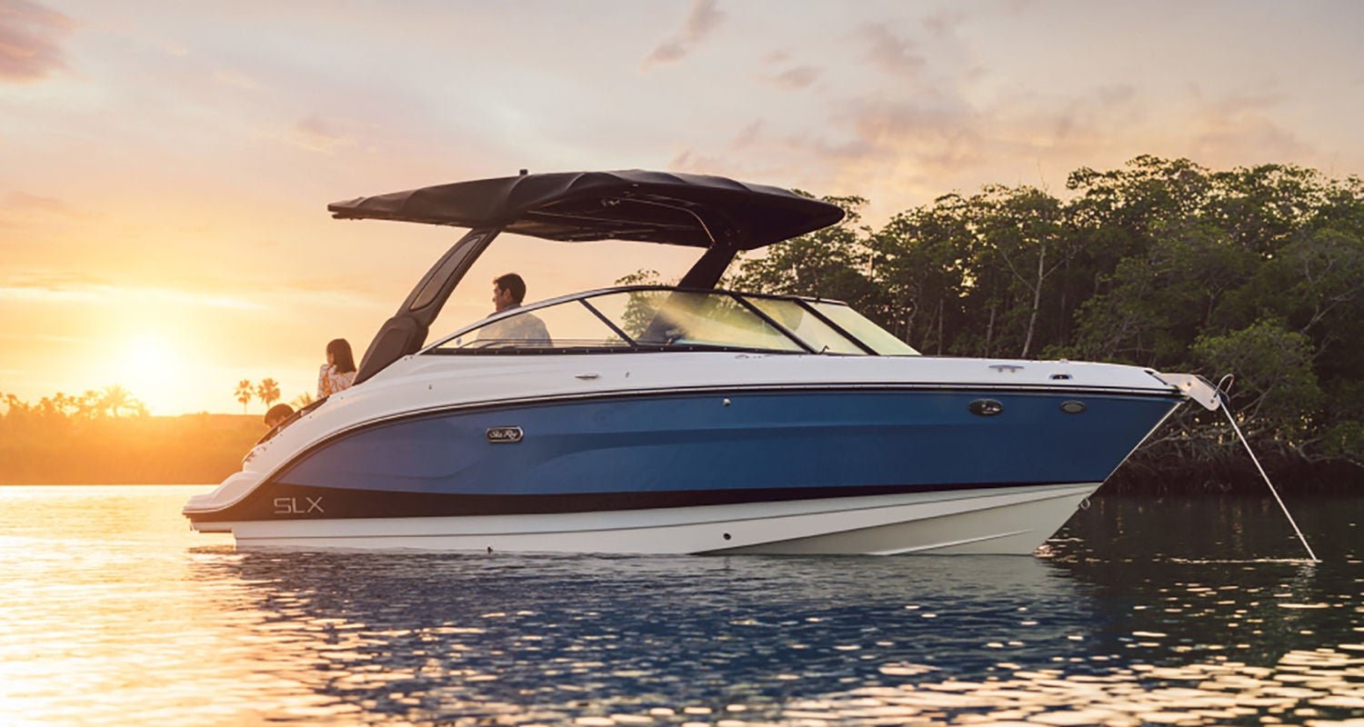 Blue Sea Ray SLX 260 front view at sunset