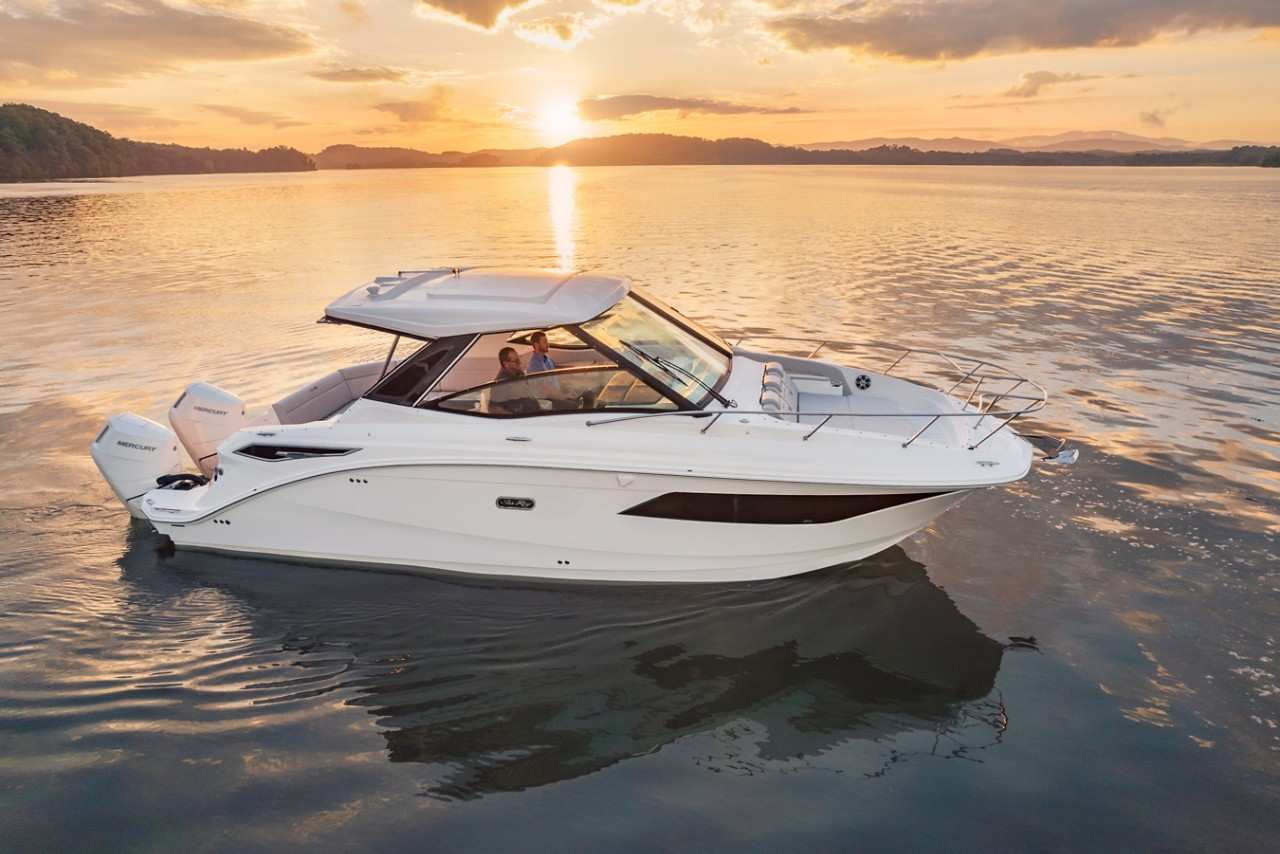 Sundancer 320 Outboard port profile